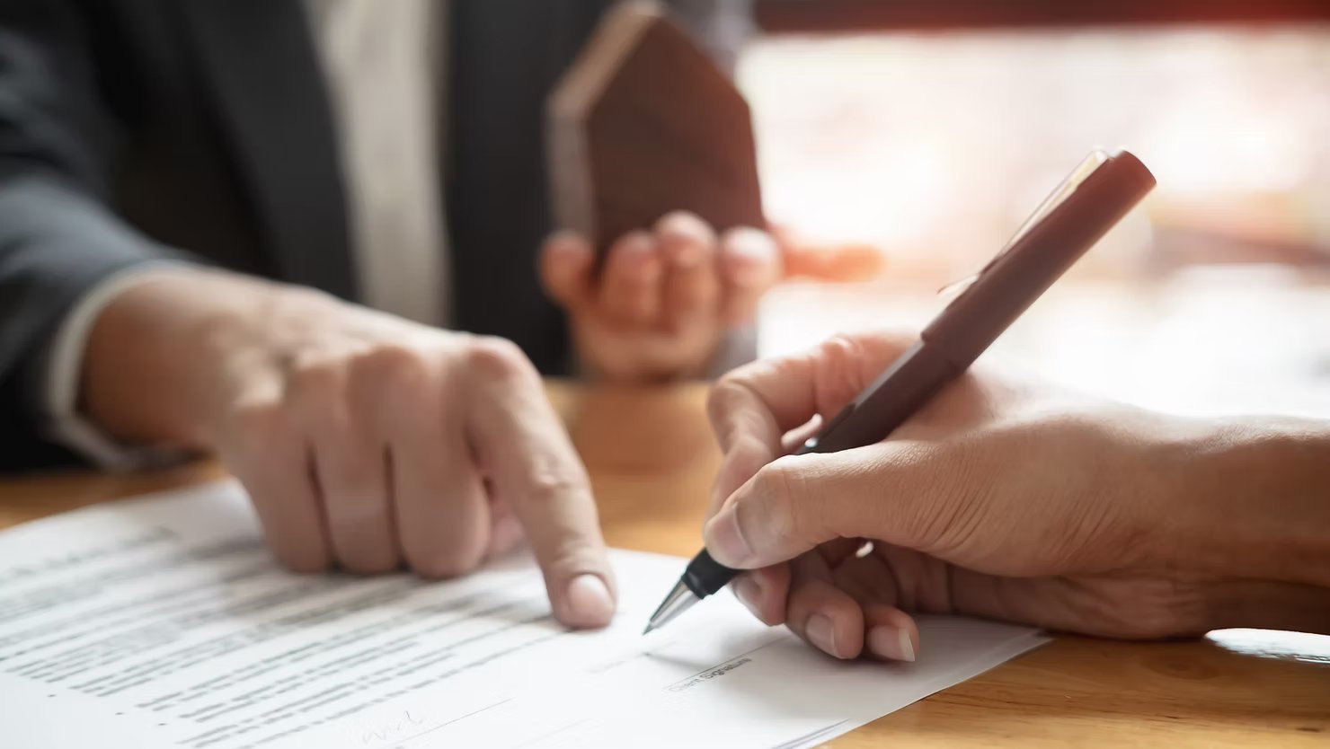 Assinatura de contrato